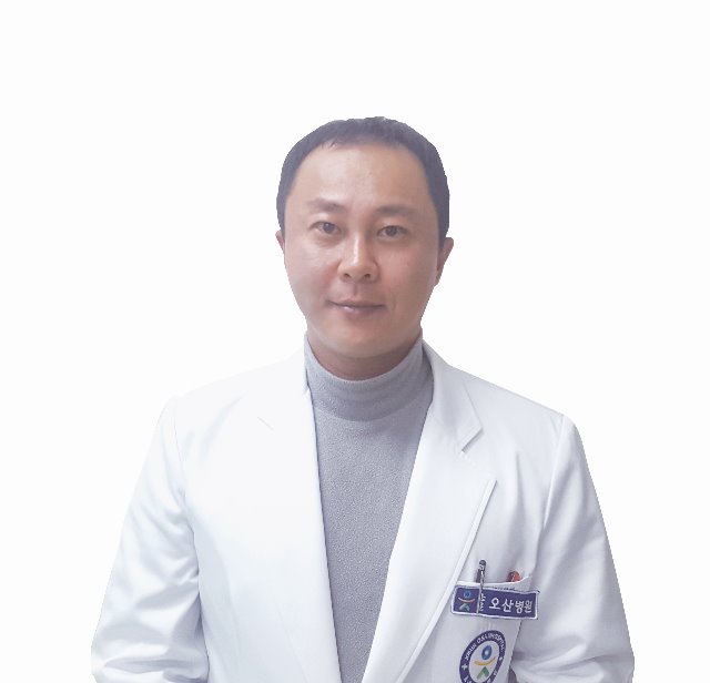신경외과-정명훈부장.jpg